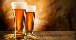 Bia la một thực phẩm rất tốt cho tóc bao gồm các thành phần: nước, mạch nha, hoa bia, ,men bia.